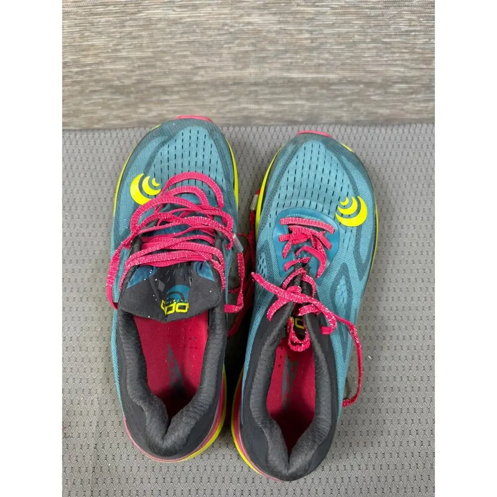 Topo athletic womens